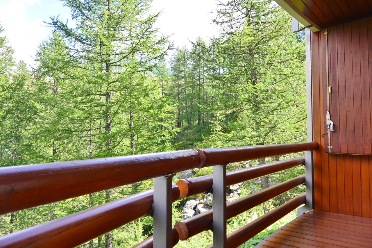 Appartamenti La Maison De Vacances Breuil-Cervinia Eksteriør billede