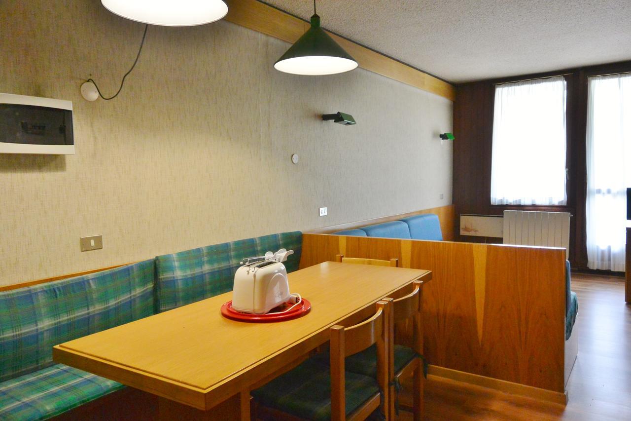 Appartamenti La Maison De Vacances Breuil-Cervinia Eksteriør billede