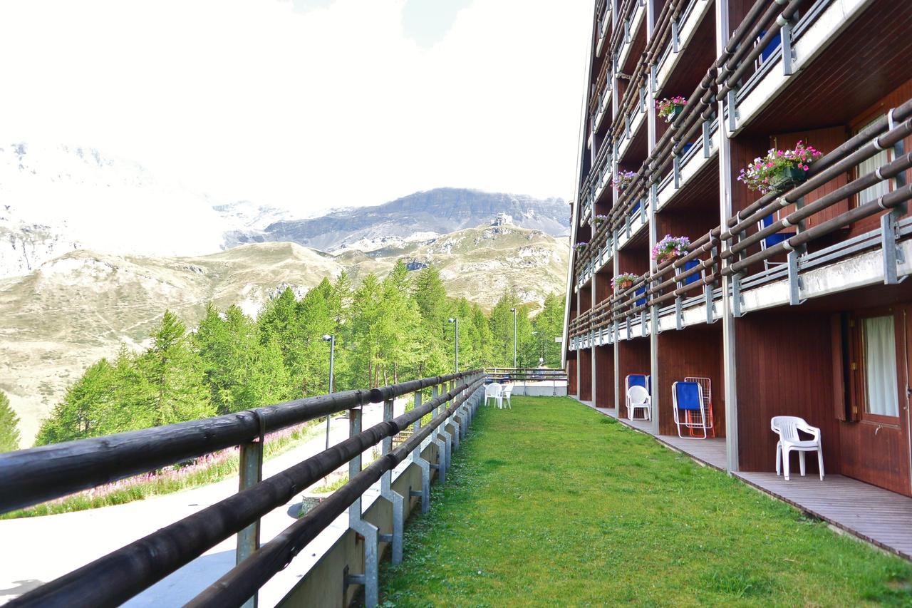 Appartamenti La Maison De Vacances Breuil-Cervinia Eksteriør billede